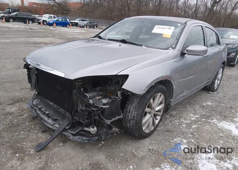 2013 Chrysler 200 Limited z USA, uszkodzony, nr VIN 1C3CCBCG5DN558349